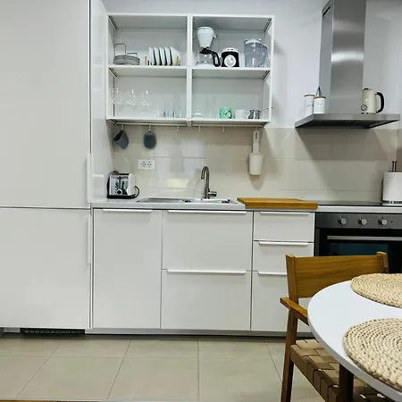 Allora Apartment *