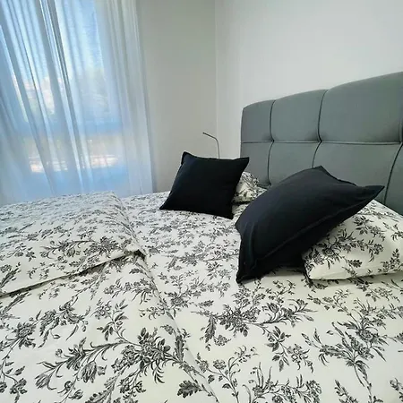 Apartman Allora *